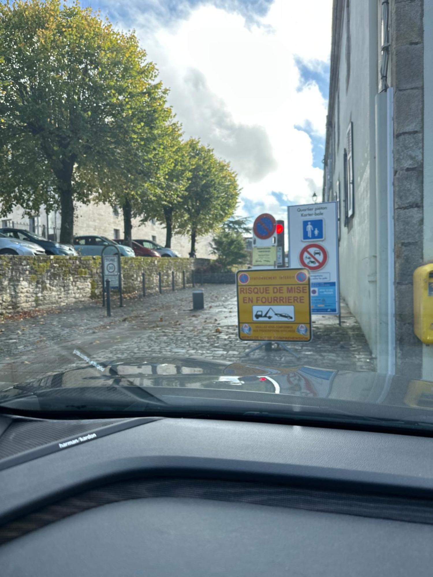 Appartement Design X - Hyper Centre - Parking Prive - Quimper Exterior foto